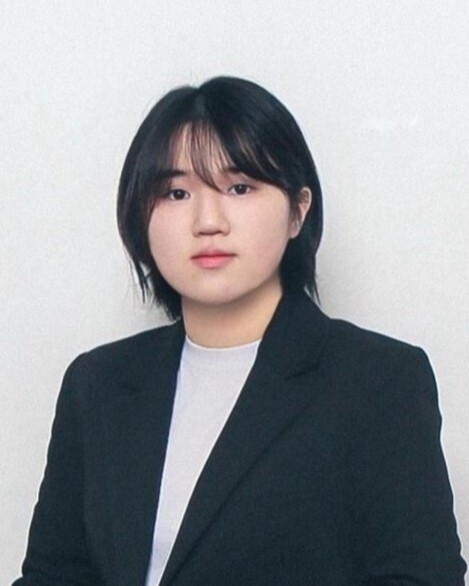 Photo of Minji Kim